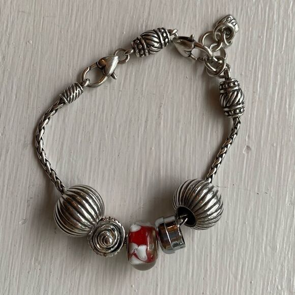BRIGHTON silver and red cupcake and‎ floral barrel charm bracelet - Picture 2 of 2